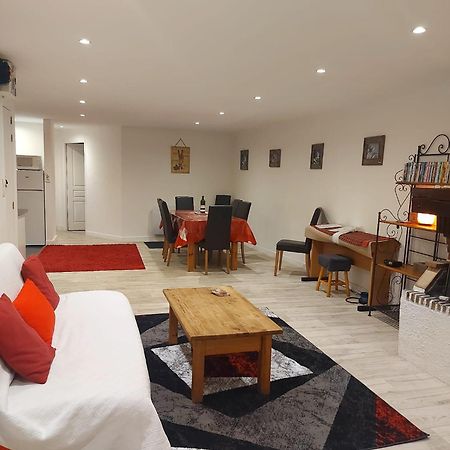 Veroniques Apartment 부르생모리스 외부 사진