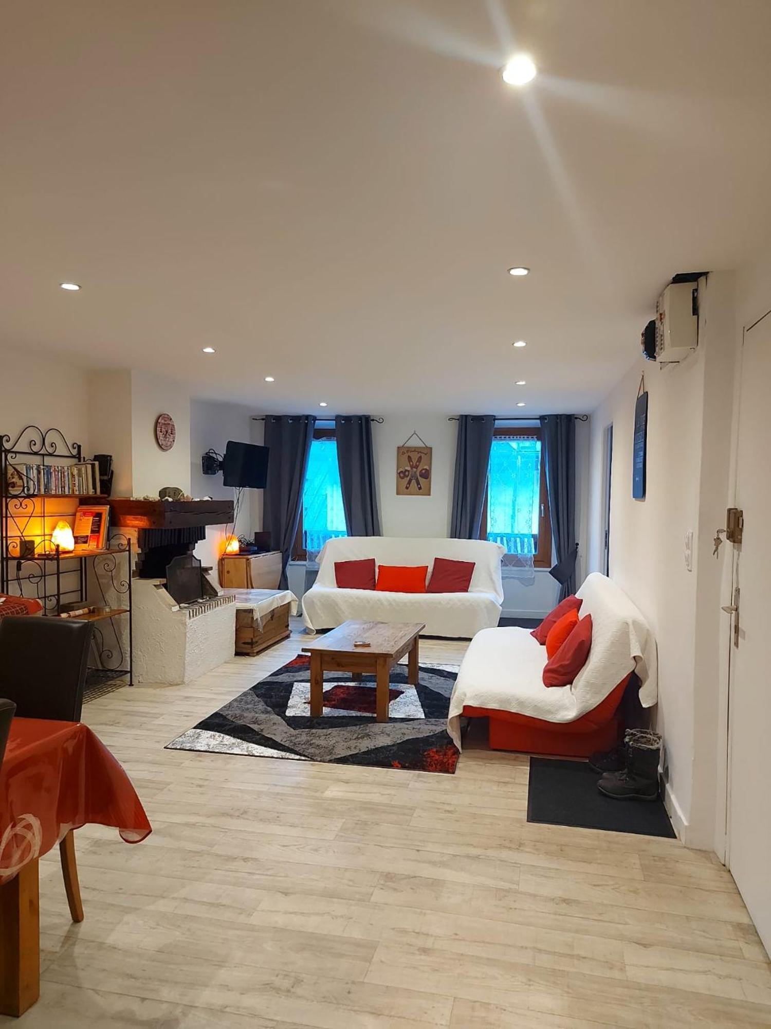 Veroniques Apartment 부르생모리스 외부 사진