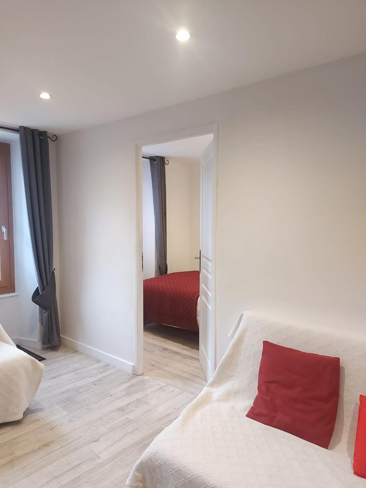 Veroniques Apartment 부르생모리스 외부 사진